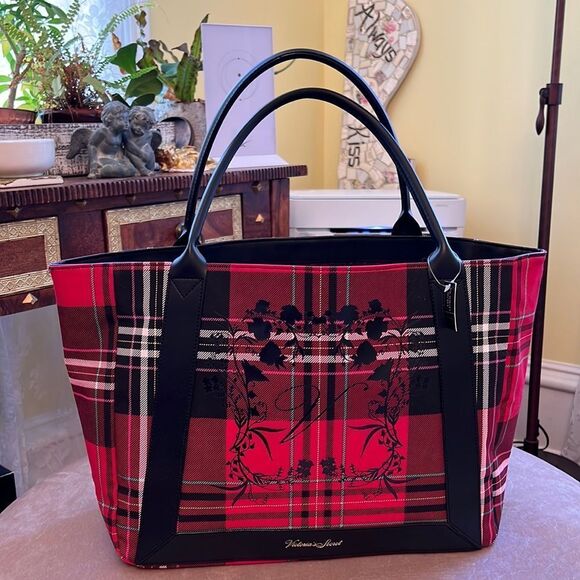 Victoria's Secret Handbags - NWT Victorias Secret Red Black Novacheck Large Tote Bag